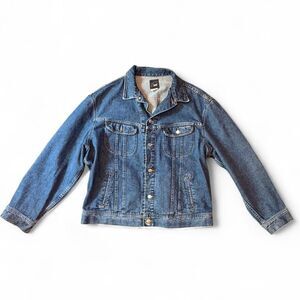 Vintage Lee Riveted Denim Jean Jacket Size XL Made in USA Medium Wash Trucker